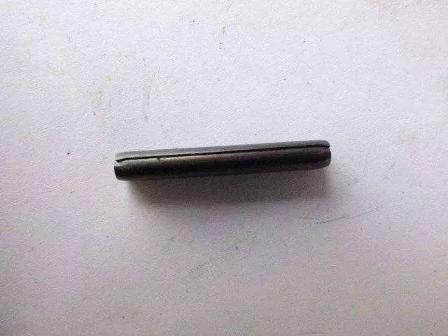 JD 5000 Series Shear Bar Adjuster Spring Pin